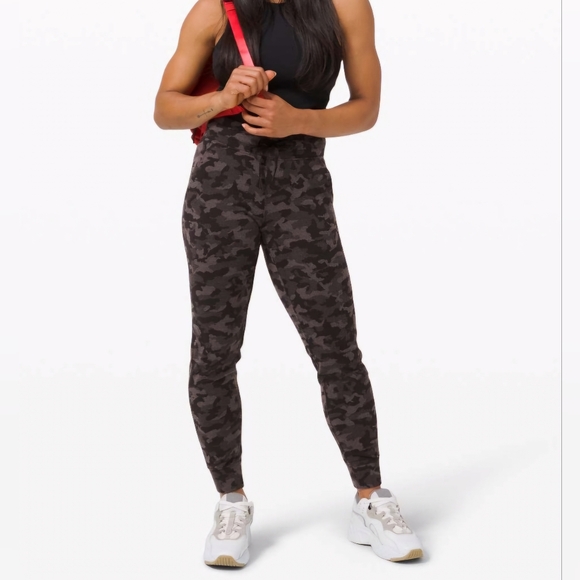 Lululemon Ready to Rulu Jogger *Jacquard. Size 6 - Picture 3 of 14